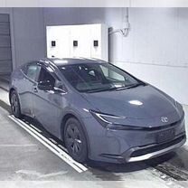 Toyota Prius 1.8 CVT, 2023, 5 000 км, с пробегом, цена 3 650 000 руб.