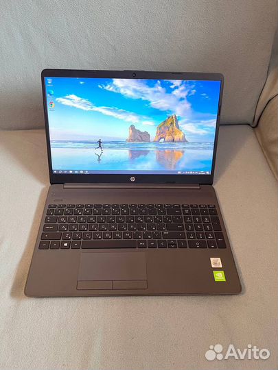 Ноутбук HP, i3-1005G1,8GB ram,GeForce mx130,256SSD