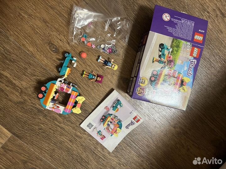 Lego friends