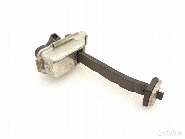 Ограничитель двери передний правый Kia Sorento