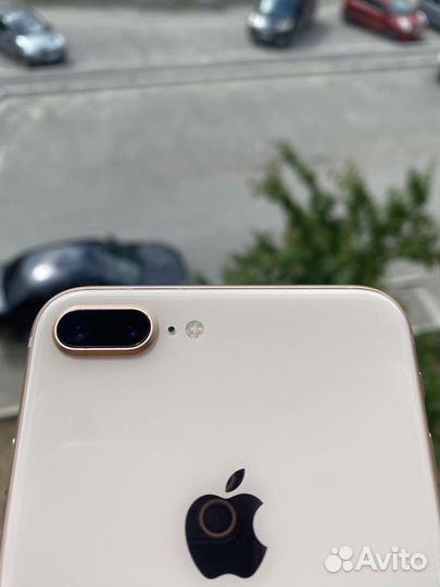 iPhone 8 Plus, 128 ГБ
