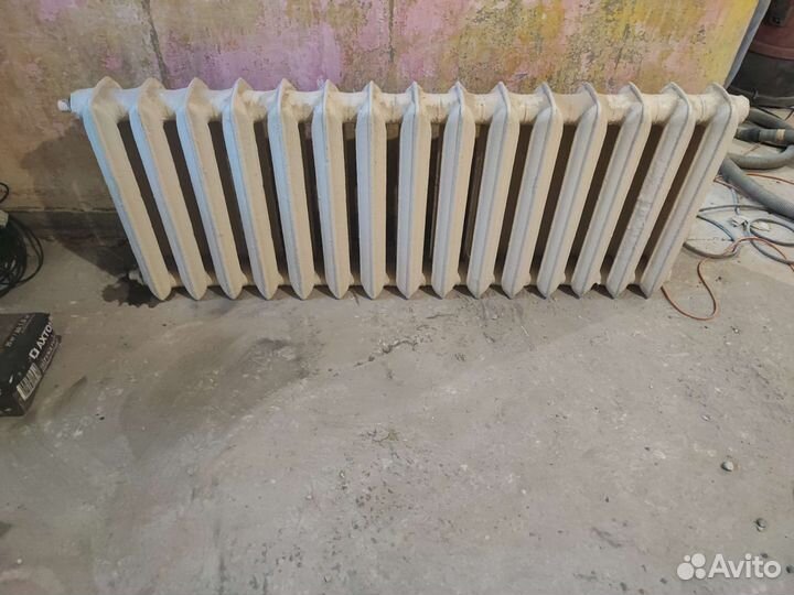 Батарея чугунная
