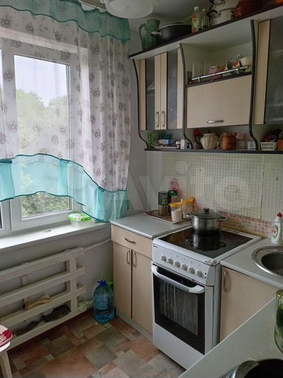 4-к. квартира, 36 м², 4/5 эт.