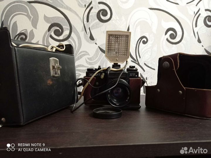 Фотоаппарат Зенит ET б/у с вспышкой
