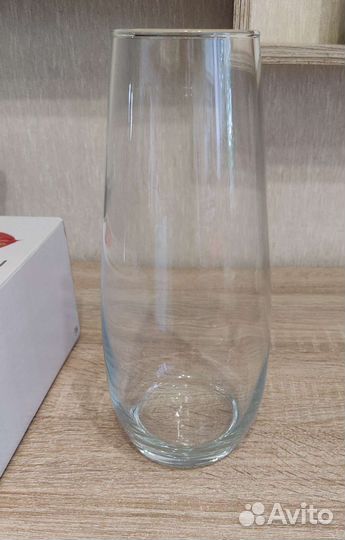 Ваза для цветов прозрачная