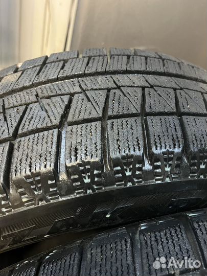 Bridgestone Blizzak Revo GZ 225/60 R17 99S