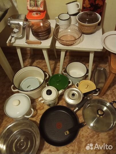 Чайный, кофейный набор новый, посуду разную