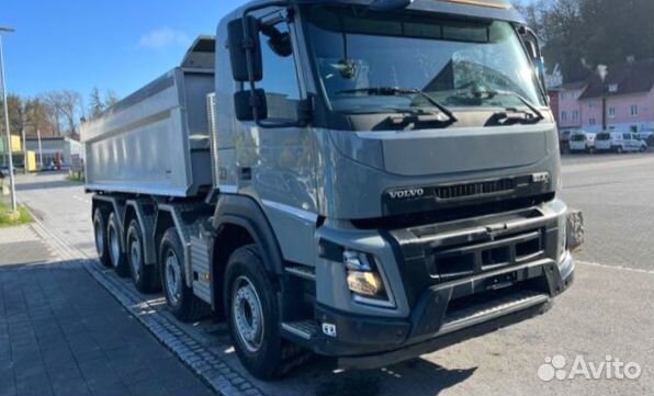В разборке грузовик Volvo,FMX с 2010