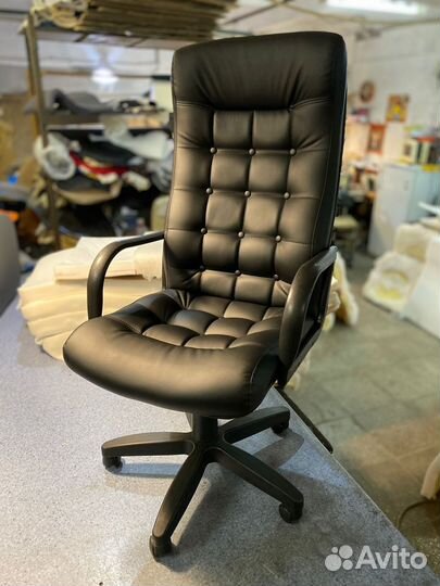 Кресло офисное