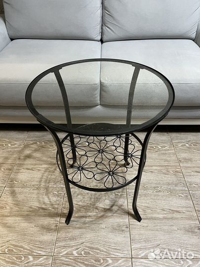 Журнальный столик IKEA