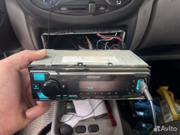 Магнитофон kenwood kmm bt 305