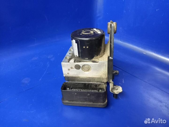 Блок ABS (насос) Volkswagen Jetta VI (2010—2015)