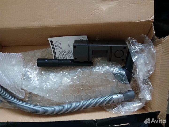 Вертикальный пылесос