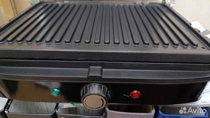 Электрогриль Sinbo SSM-2571 новый