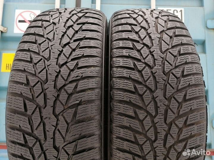 Nokian Tyres WR D4 215/60 R17 99H