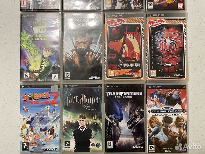 Sony PSP 3008 (прошитая) + 12 игр на дисках