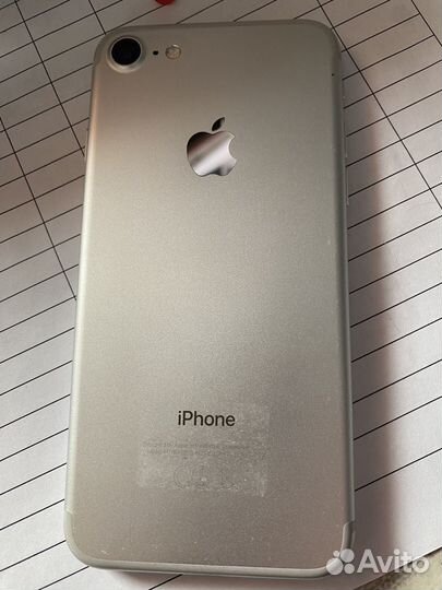 iPhone 7, 32 ГБ