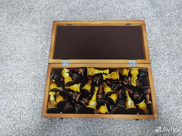 Шахматы янтарные СССР 1980