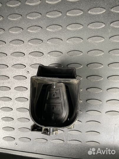 Продается дефлектор фольксваген туарег