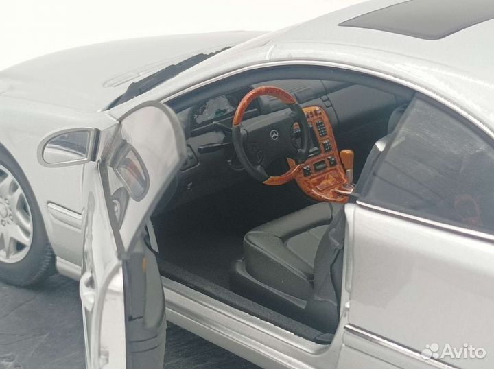 Коллекционные масштабные модели Mercedes-Benz 1:18