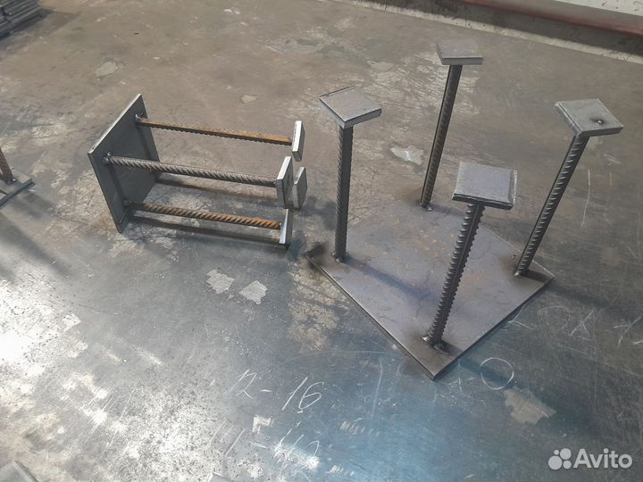 Закладные пластины
