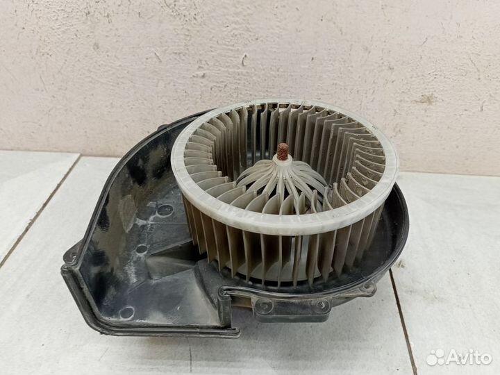 Моторчик печки Сеат