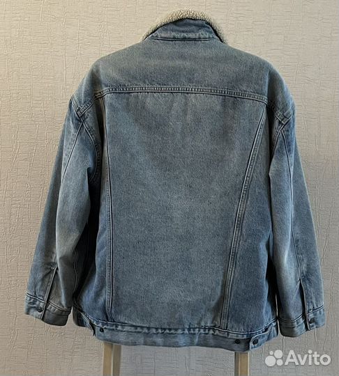 Джинсовая куртка levis (L)