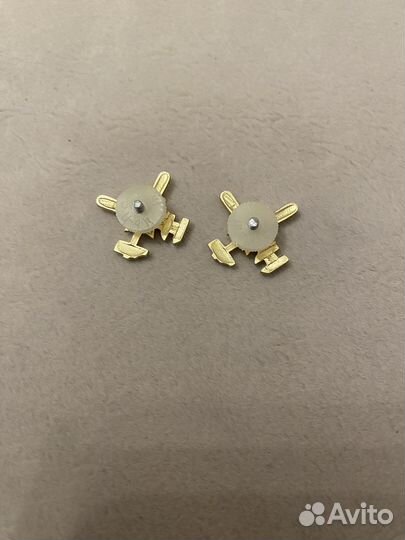 Эмблемы, пуговицы, звезды, кокарда