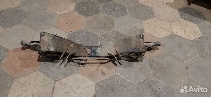 Балка задняя mitsubishi outlander