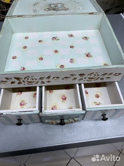 Шкатулка большая