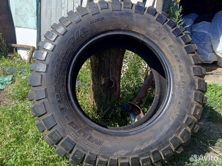 R17 Bfgoodrich Mud-Terrain T/A 225/75, PCD 0x98 DIA 10