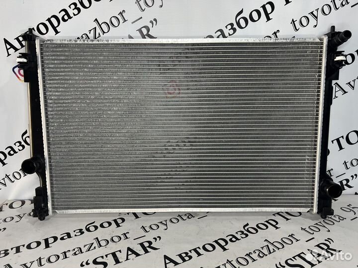 Радиатор охлаждения Toyota Camry V70 - V75