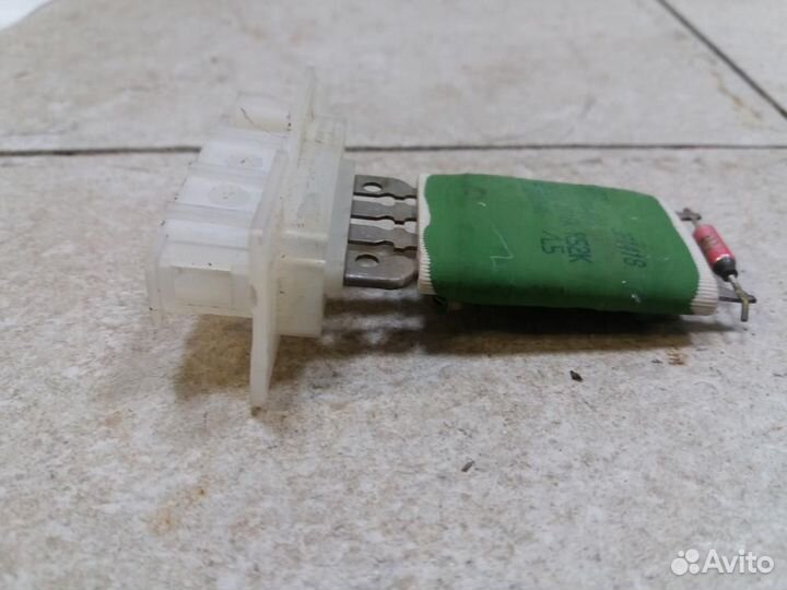 Резистор отопителя Nissan Terrano 3 D10 2014