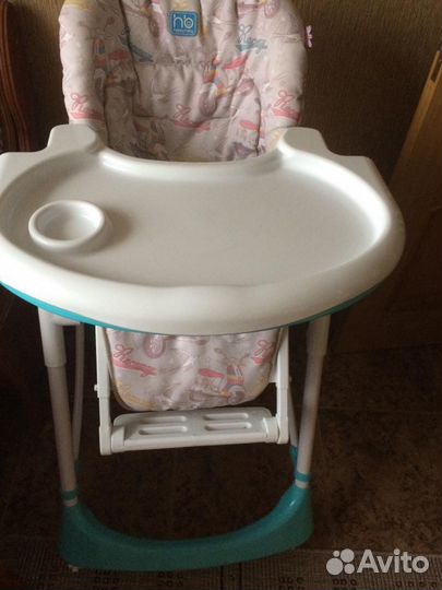Стульчик для кормления Happy Baby в отл.состоянии