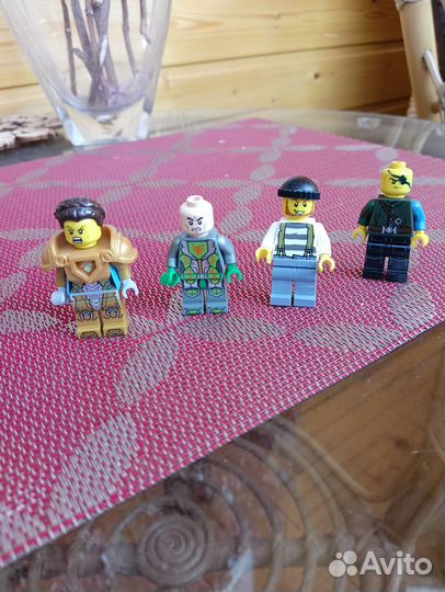 Lego фигурки