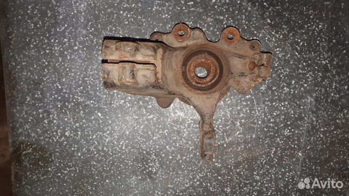 Кулак поворотный передний левый Ford Focus Iii CB8