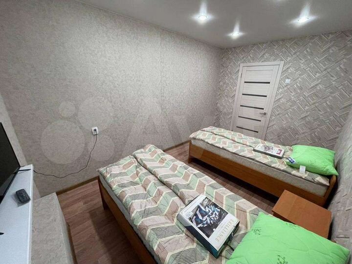 Комната 97 м² в 4-к., 3/9 эт.