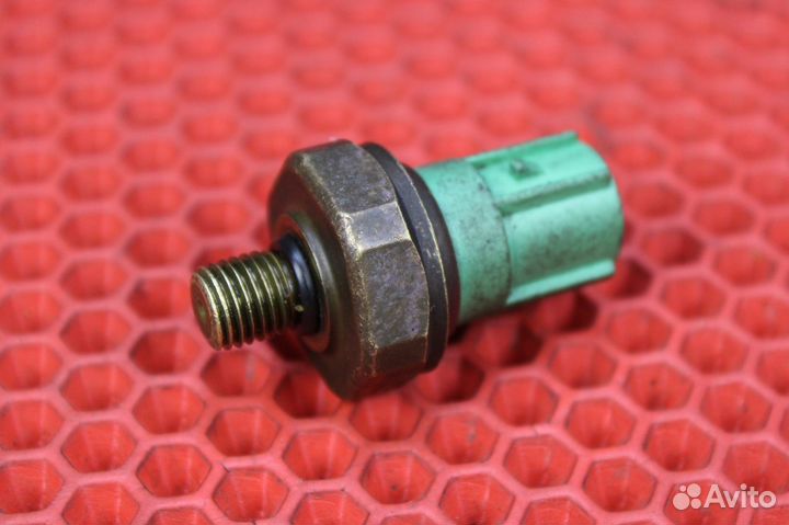 Датчик давления масла гур Honda Prelude BA9 F22B