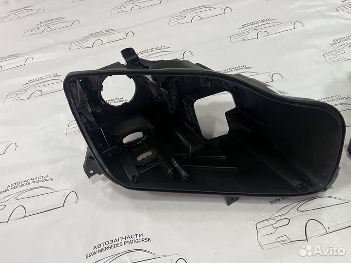 Комплект корпусов фар Mercedes ML W166 новые