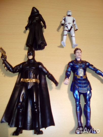 Фигурки супергероев, Бэтмэн, Икарис, Кайло Рен