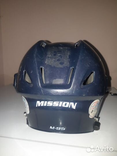 Шлем хоккейный