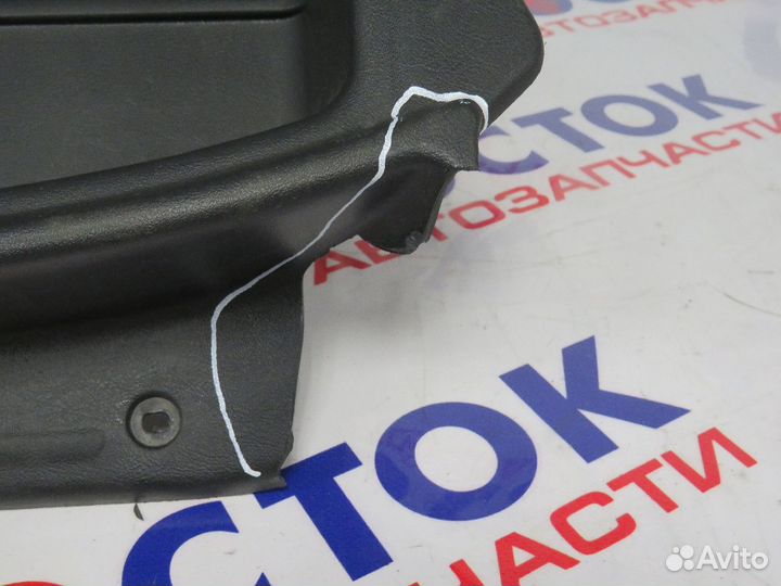 Ящик для инструментов mitsubishi pajero IO H76W