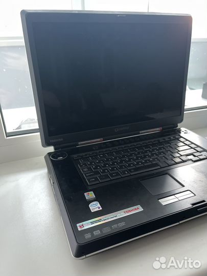 Ноутбук toshiba qosmio