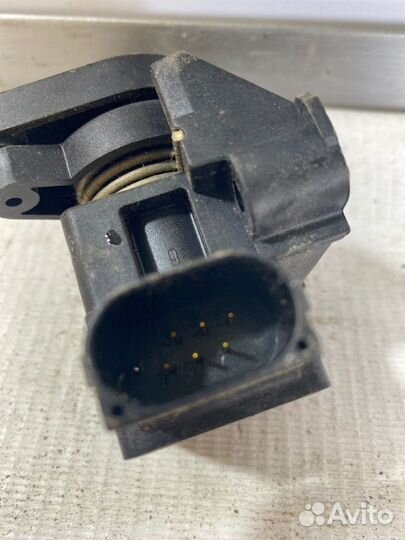 Датчик положения педали Mercedes W168 хэтчбек 1.4