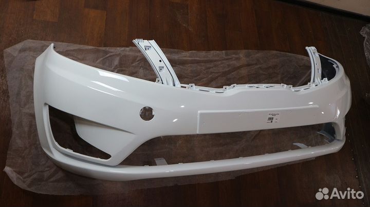 Бампер Киа Рио 3 Белый цвет