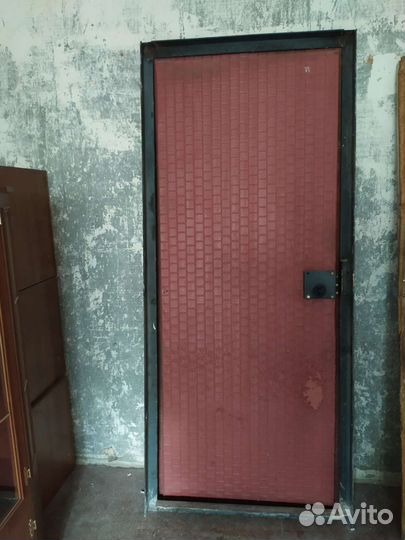 Дверь входная металлическая