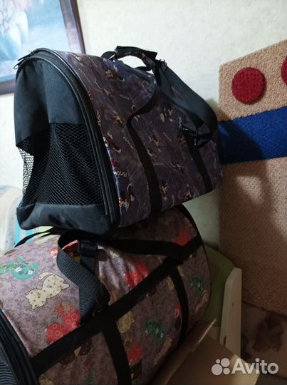 Переноска для кошек и собак мелких пород