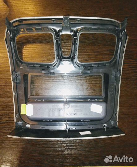 Рамка на Renault Sandero Stepway 2