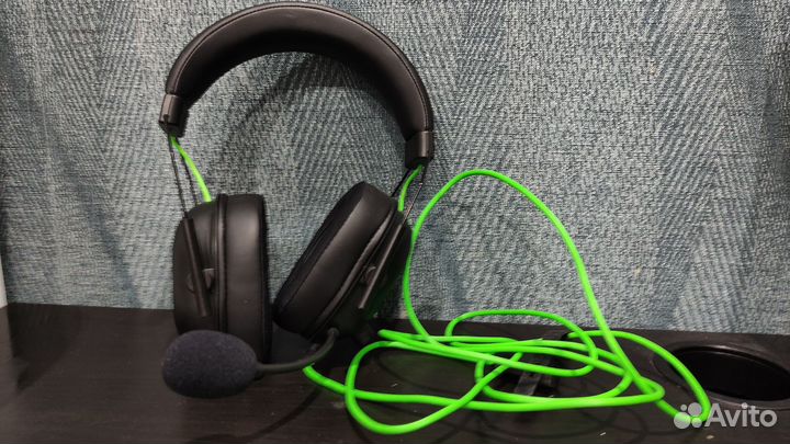 Игровые наушники с микрофоном razer