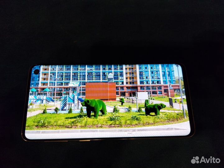 Samsung Galaxy S10, 8/128 ГБ